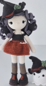 Hobbii Design - One Crafty Magpie - Lisbeth K - Heather and Tinker - English, German, Dutch, French, Italian - Free