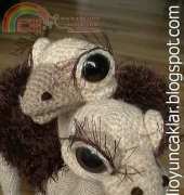 Denizmum- Ulku Akçam - Ostrich
