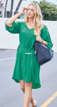 Burda Style - 130 06/2016 - Dress - Sizes 44-52 - Russian, English Machine Translation