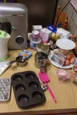 Birthday pink cupcakes