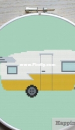 Travel Trailer by Happineest