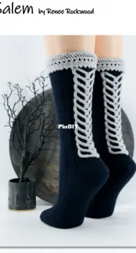 Salem by Reneé Rockwood (NawniKnits)