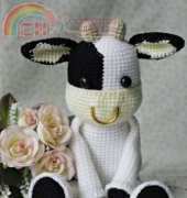 Rabbiz Design - Kanungnit Tandee - Cow - English and Thai