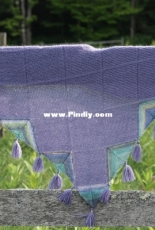 Puka Shawl by Brenda York
