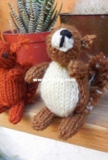 Knitted Squirrel