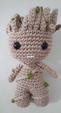 Nani Amigurumis - Daniela Guimarães - Im Groot - Eu Sou Groot - English and Portuguese - Free