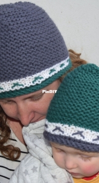 Quirky Apple Garter Stitch Hat by Tracy Ingelbach at Quirky Apple-Free