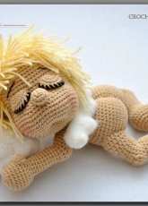 Crochet toys -Nusya-  Sleepy Angel - Spanish