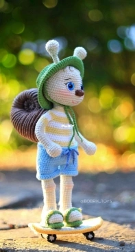Bobrik Toys - Natalia Bober - Chris the Snail