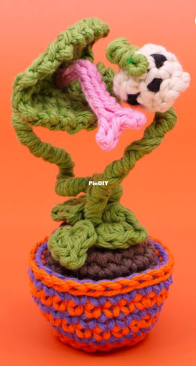 Club Crochet - Louies Loops - Louis Mensinger - Man Eating Venus Fly Trap