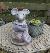 Pluboky Crochet Dolls - Ina Oosterhuis - Pattern Mouse Mono