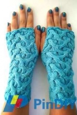 Lavender mitts by Christa Brenner