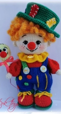 Tatsok Toys - Tatyana/Tatiana Sokolova - Baby in clown outfit (new body) - Russian