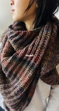 Driftwood Shawl by Marielle Zatar