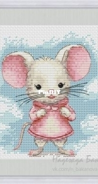 Mouse In Pink by Nadezhda Bakanova