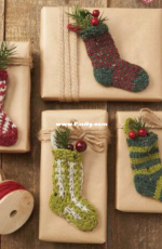 Willow Yarns-W00238-by Rae Blackledge-Holiday Socks-Free.