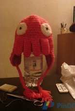 Knit Grit- Codi Hudnall- Futurama Zoidberg Beanie - free