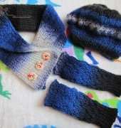 Hat, scarf, mittens - anemones pattern