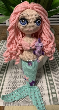 My mermaid and little seahorse