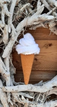 Yvonne's Crochet Art - Yvonne Blanker - Yvonne's Softijsje - Yvonne's Soft Served Ice Cream - Dutch - Free