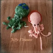 Trifles n Treasures - Tera Kulling - Seaweed and Sandy