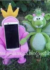 Mala designs - Smartphone Holder - English - Translated