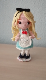 Alice amigurumi princess