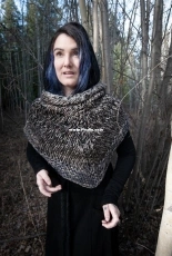 Leftovers Shawl by Caitlin ffrench-Free