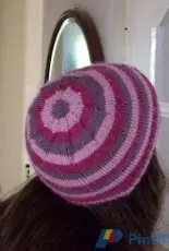 Berry-Hat by Gabriela Widmer-Hanke-German-Free