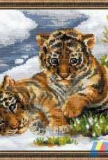 Riolis 1564 - Cubs in the Snow