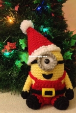 JAMigurumi- Jennifer Jenn Wong - Santa Minion