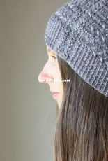 Qwist Hat by Melanie Berg - English