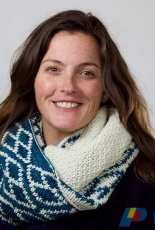 Yarnthology-Claire Cowl by Lauren Salvidge-Free