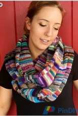 Fiddly Bits Cowl by Jana Pihota/HipKnitizer-Free