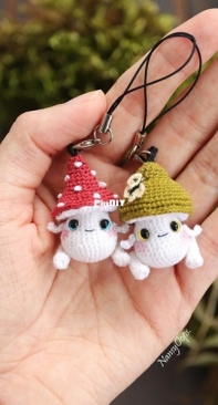 NansyOops - Anastasia Kirsanova - Mushroom Key Fobs