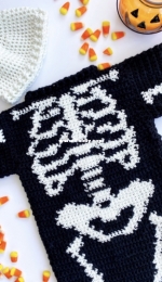 Lion Brand Yarns - Skeleton Baby Costume M20253 - Free