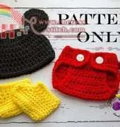 Mickey Mouse pattern by Stephanie Padilla
