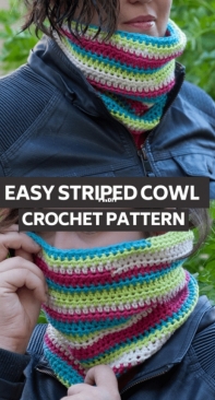 Winding Road Crochet - Lindsey Dale - Beginner Crochet Cowl - Easy Striped Cowl - Free