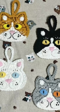 Moon Fang Yuan - Cat - Chinese - Free
