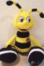 Biene Emma (BVB-Maskottchen) von Jenny Ideenreich in German