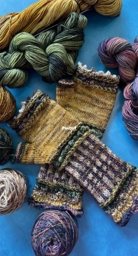 Mackenzie Mitts V1 by Barbara Moscowitz - Free
