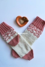 Reflecting hearts socks - Ruta Sabaliauskaite - Ruta Sab