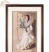 Dimensions - The Gold Collection 3767 Portrait of Elegance