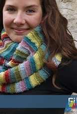 Filcolana-Roositud Cowl by Charlotte Kaae-English,Danish,German-Free