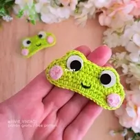 Vivir Vintage - Karla Evangelina Kopaitich - Little Froggy Hair Clip - Hebilla Sapito - English and Spanish - Free