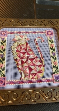 Mill Hill Scarlet the Quilted Cat