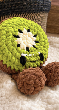 Yarnsmiths - Eden Crochets - Eden Elizabeth - Kimberley Kiwi - Free