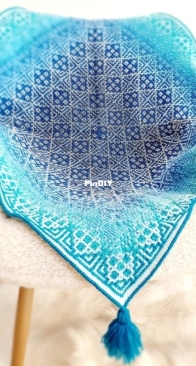 Hobbii Design - BebaBlanket - Daiga Talentiene - Sea Glass Mosaic Blanket