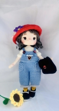 Moonligth89-Zoey Doll