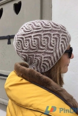 Liguria Beanie by Katrin Schubert